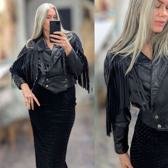 Vintage Leather Crop Fringe Jacket - Picture 12 of 12